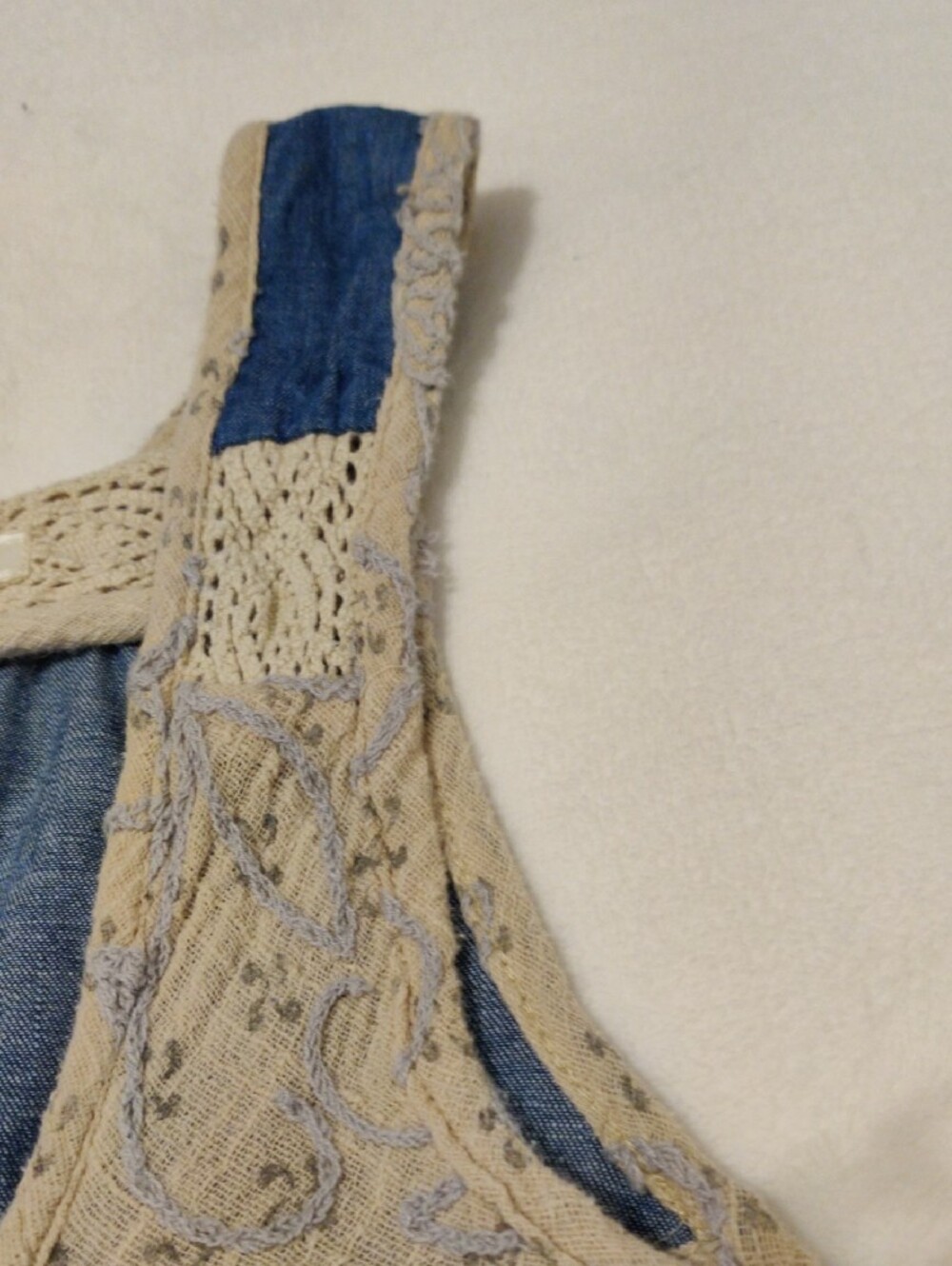 Trinity Crochet-Trim Paisley Tank - Cream & Blue - Picture 5 of 13
